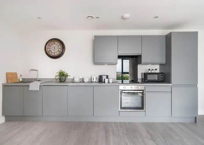 Fantastic 3 Bedroom Manchester Apartment